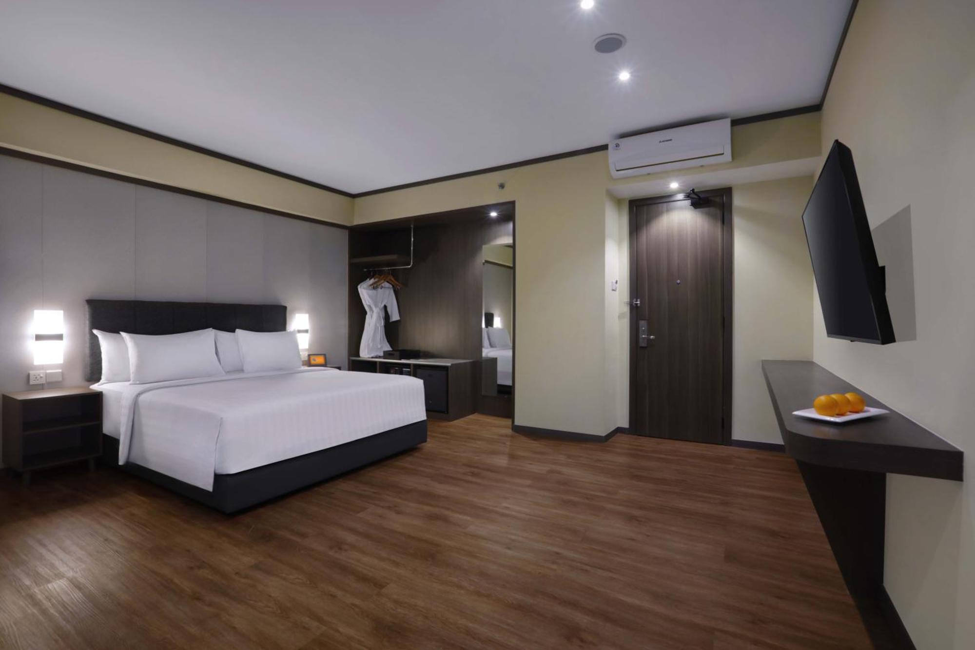 ホテル Harper Premier Nagoya Batam エクステリア 写真