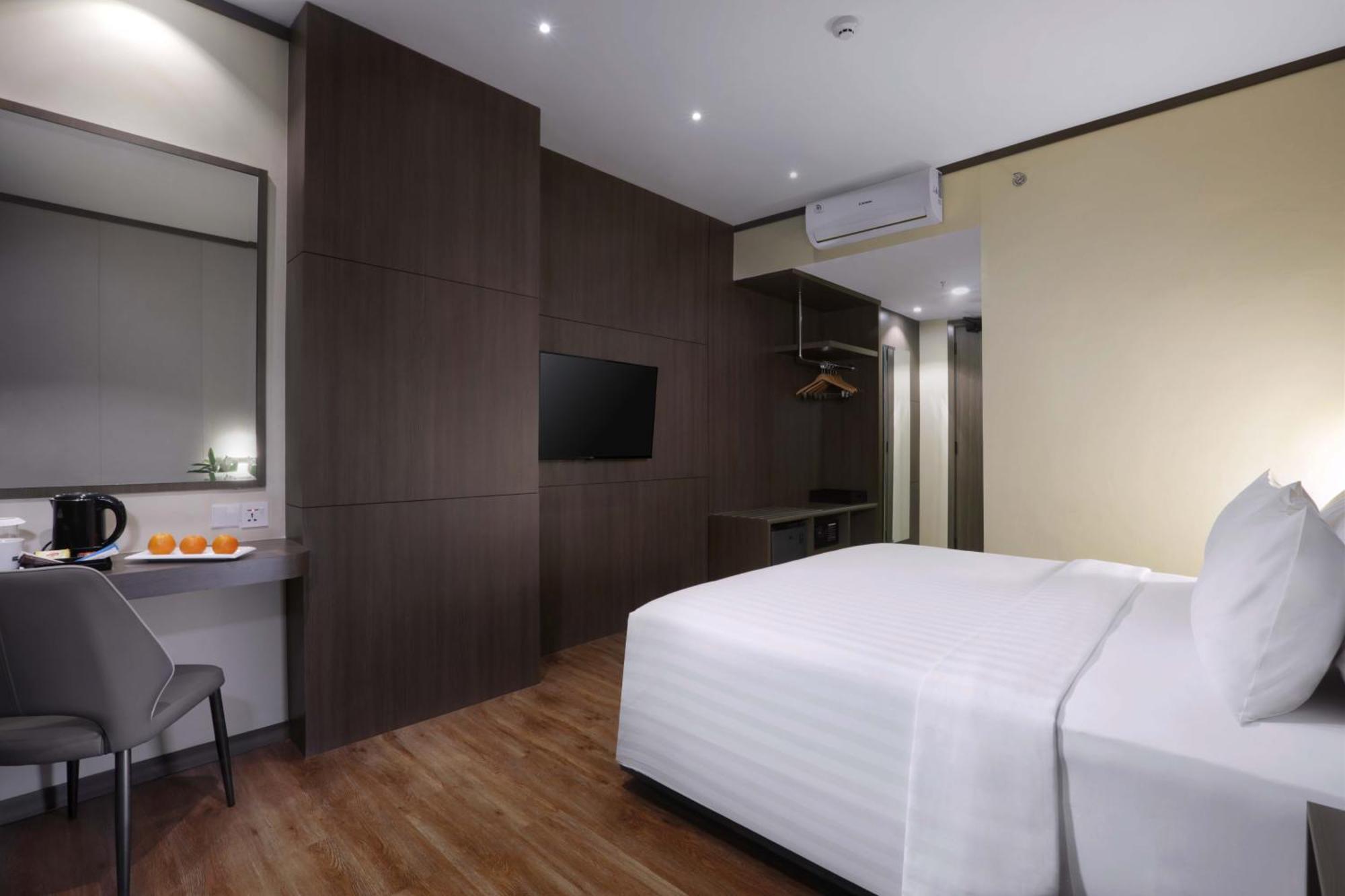 ホテル Harper Premier Nagoya Batam エクステリア 写真