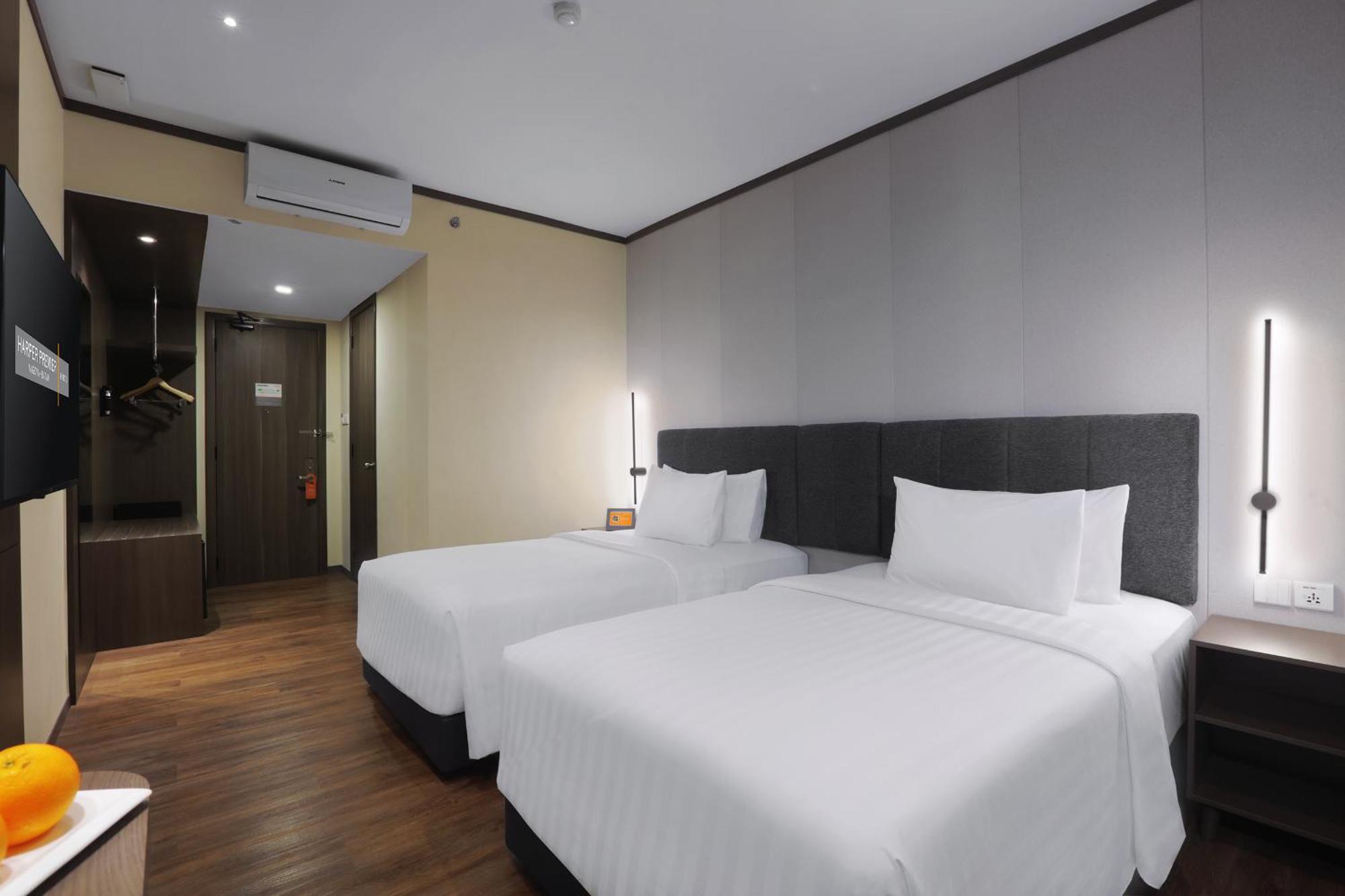 ホテル Harper Premier Nagoya Batam エクステリア 写真